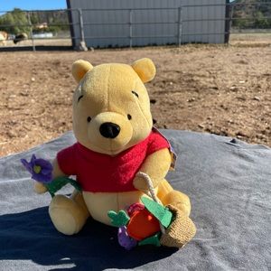 Gund Winnie the Pooh with Flowers